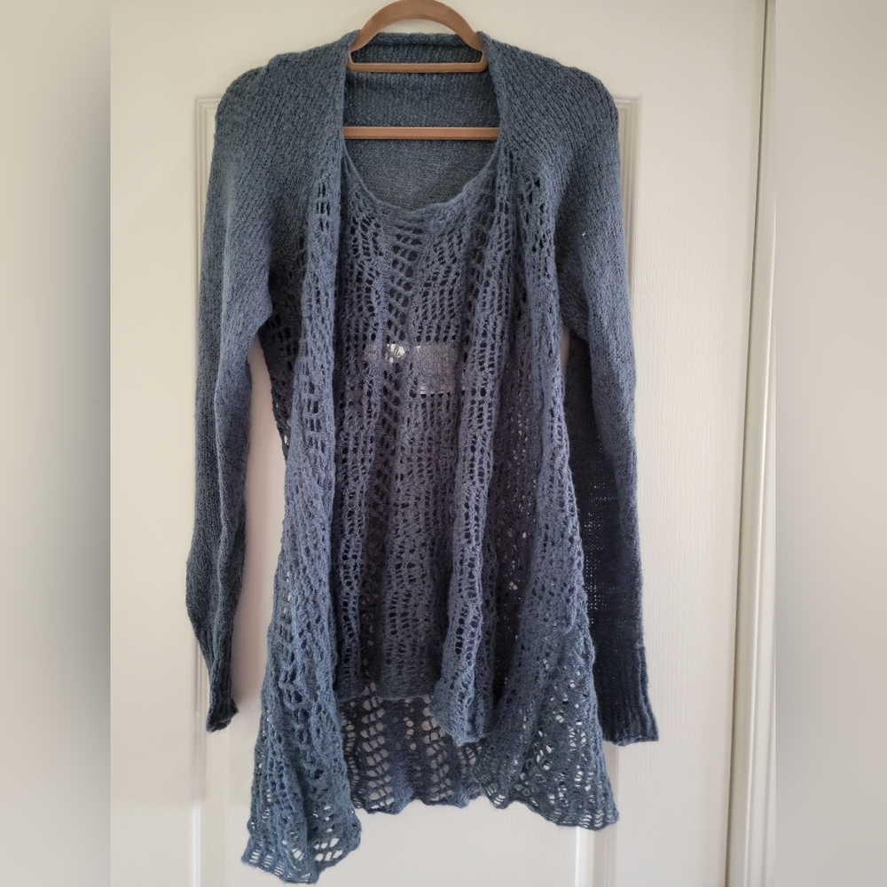 Convertible sweater